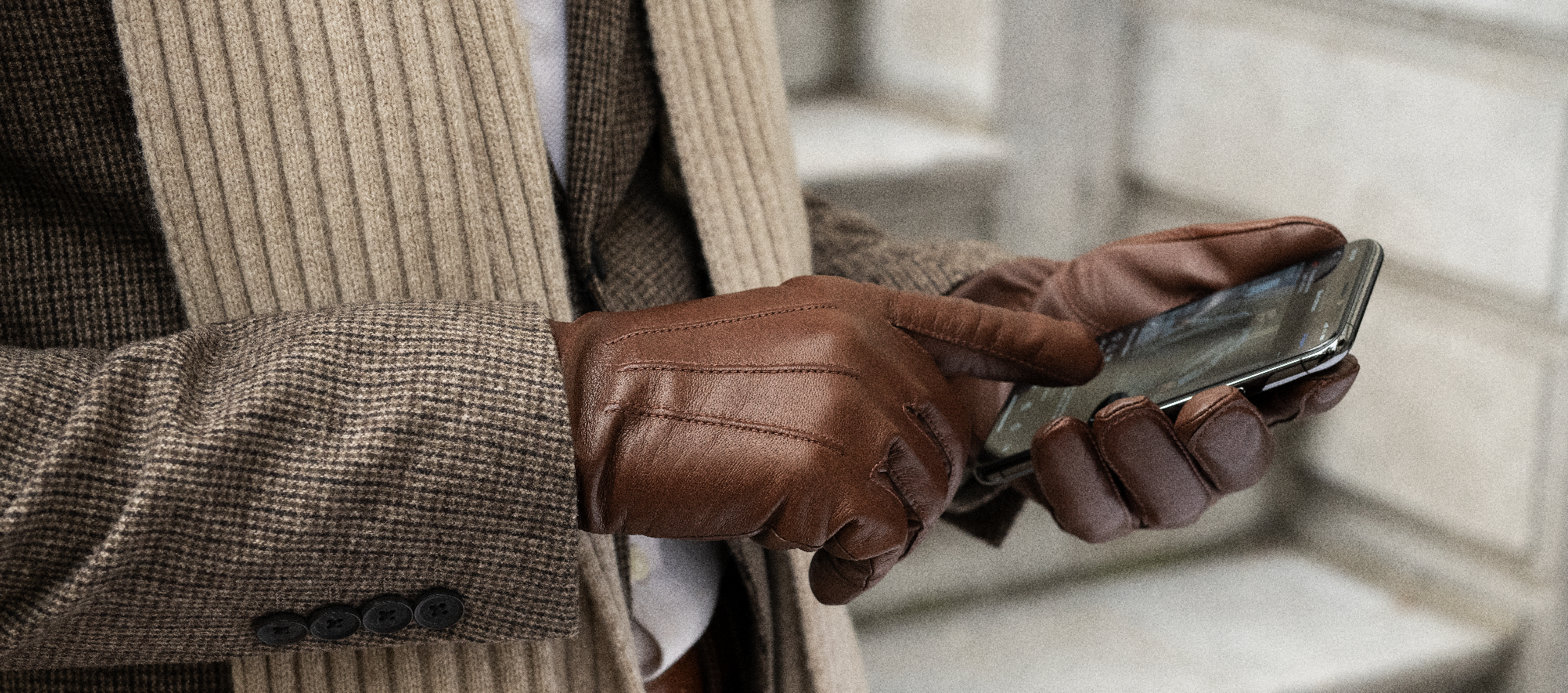 What Are the Best Leather Gloves for Men?