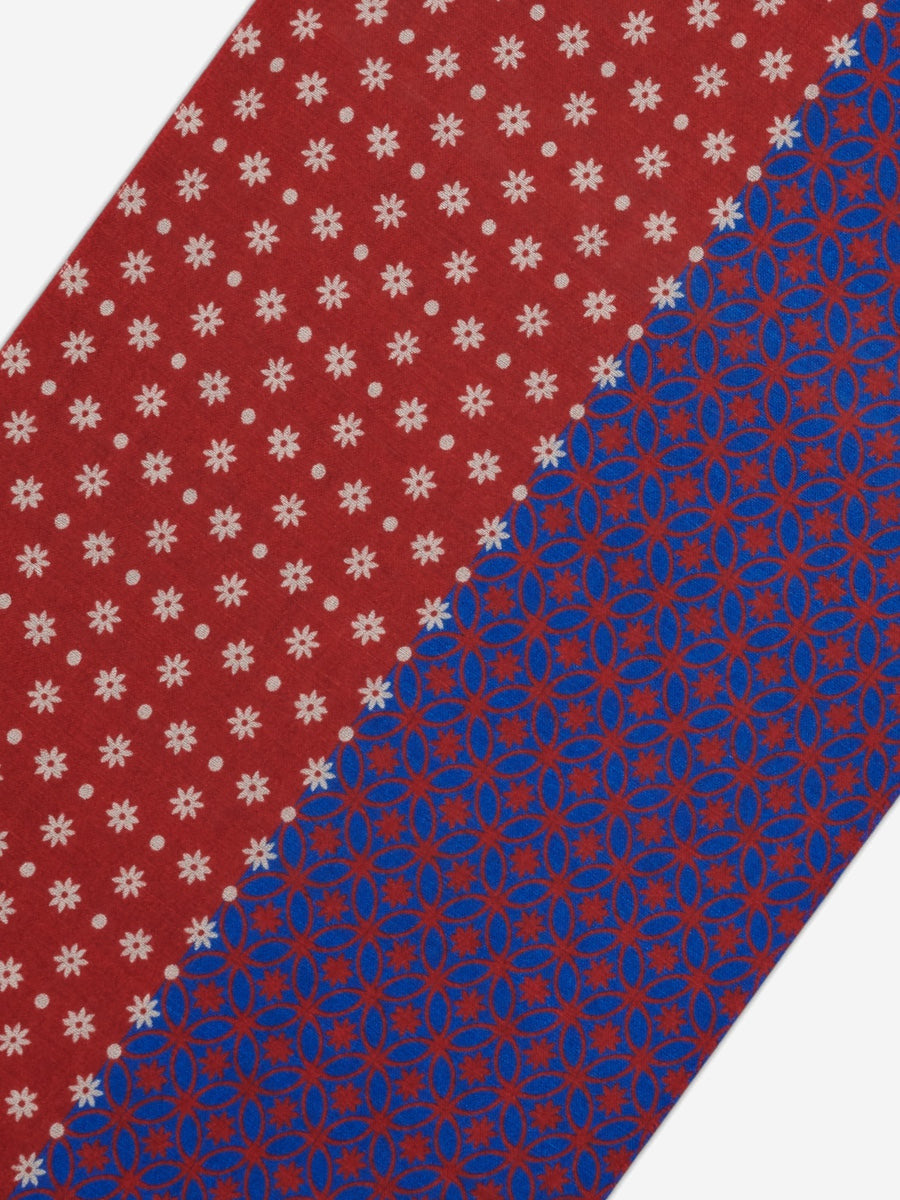 Andrea (red/blue) - soft and lightweight Italian scarf from 100% wool - Leather Gloves Online - 3