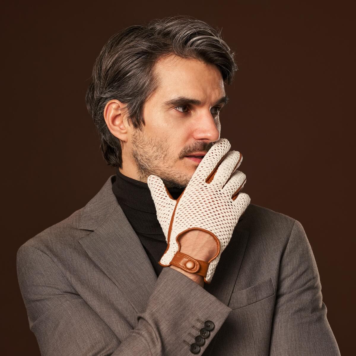 Arturo (cognac) - Hand-sewn Italian crochet driving gloves from lambskin leather - Leather Gloves Online - Luxury Leather Gloves - 7