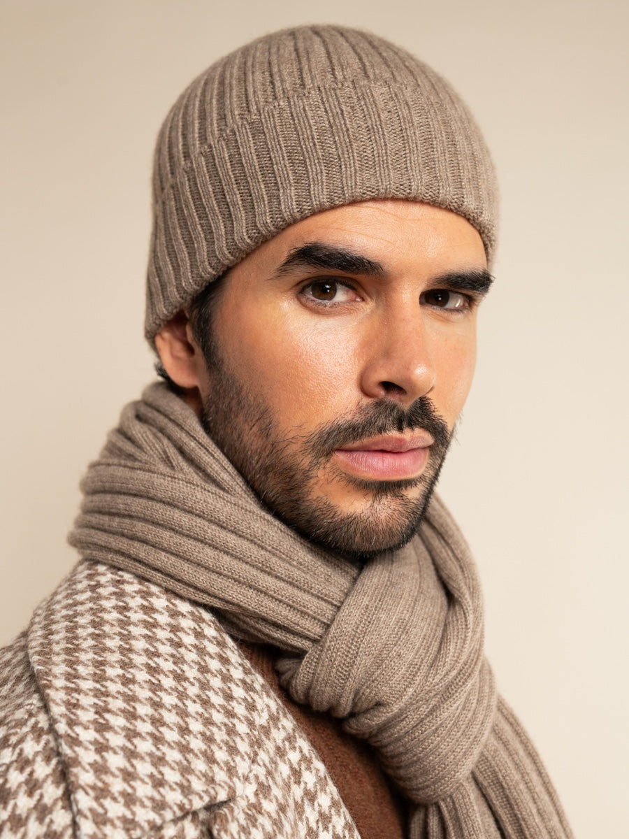 Milano (black) - 100% cashmere ribbed beanie (unisex)  - Leather Gloves Online - Luxury Beanie - 12