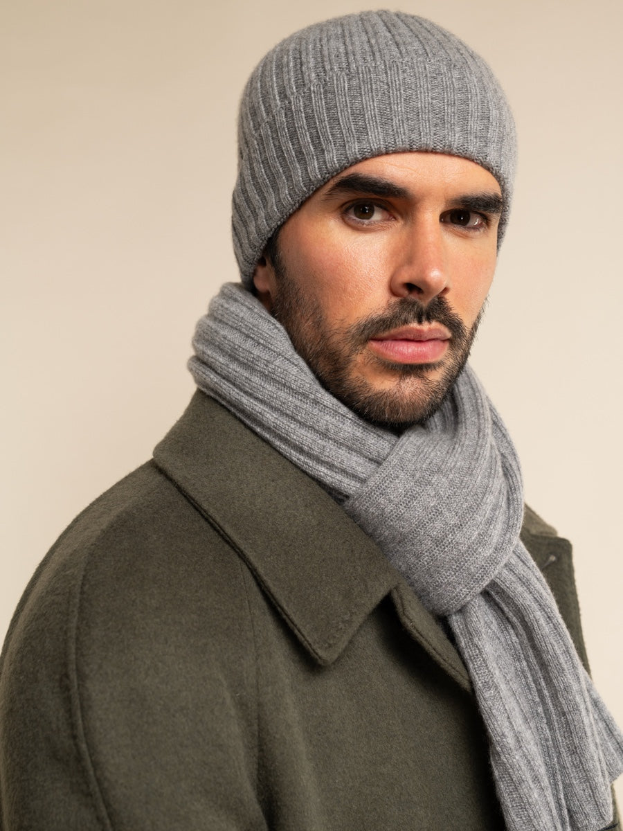 Milano (light grey) - 100% cashmere ribbed beanie (unisex)- Leather Gloves Online - Luxury Beanie -  11