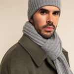 Milano (light grey) - 100% cashmere ribbed beanie (unisex)- Leather Gloves Online - Luxury Beanie -  11