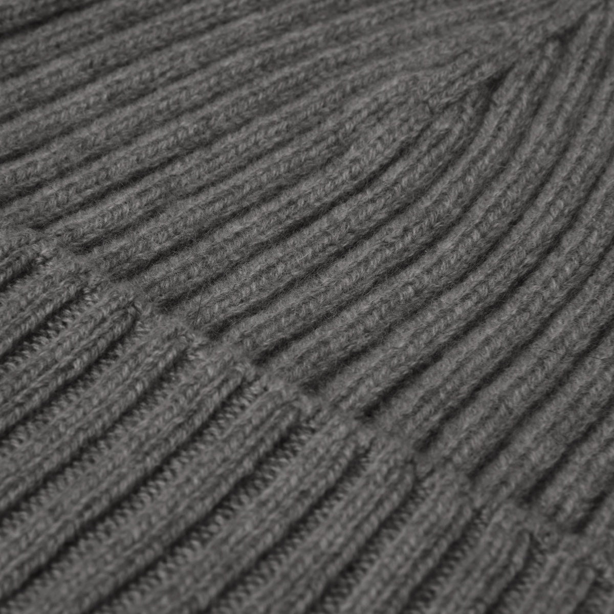 Milano (dark grey) - 100% cashmere ribbed beanie (unisex) - Leather Gloves Online - Luxury Beanie - 3