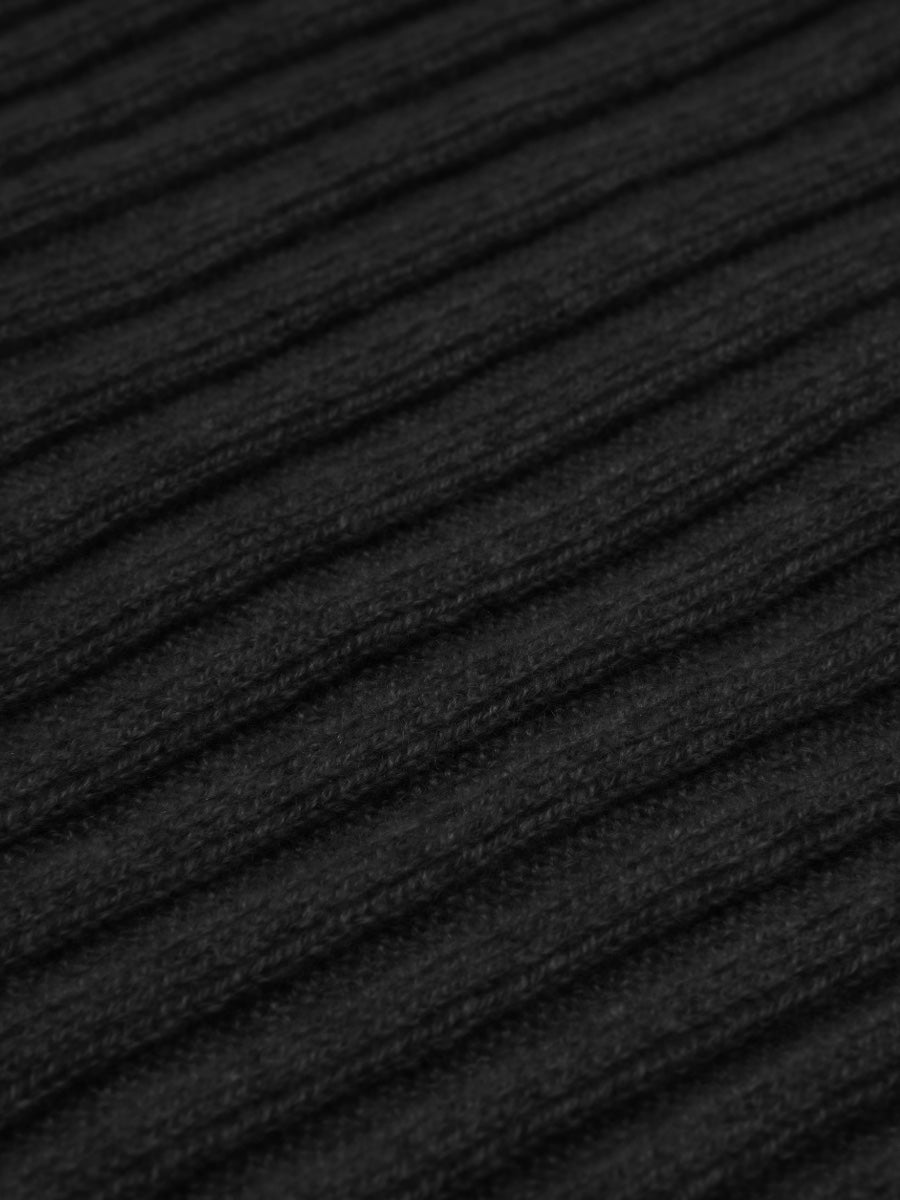 Napoli (black) - 100% cashmere ribbed scarf (unisex)- Leather Gloves Online - Luxury Beanie - 2