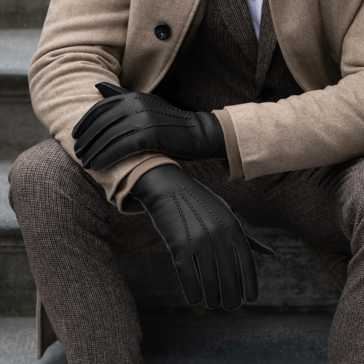LUXURY MEN'S RABBIT FUR-LINED AMERICAN DEERSKIN GLOVES - Black - Made in Italy - Premium Leather Gloves - Leather Gloves Online - 5
