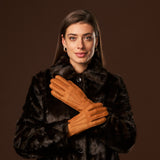 Donatella (brown) – Luxurious Italian peccary leather gloves with cashmere lining - Leather Gloves Online - Luxury Leather Gloves - 6