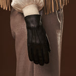 Donatella (black) – Luxurious Italian peccary leather gloves with cashmere lining - Leather Gloves Online - Luxury Leather Gloves - 7