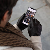 Elijah (black) – Timeless sheepskin leather gloves with luxurious cashmere lining & touchscreen capability