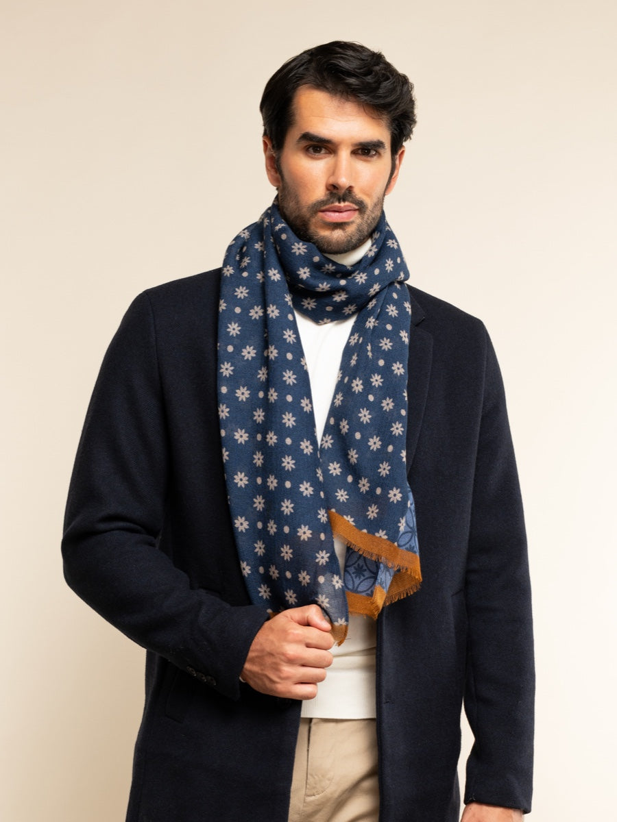 Andrea (blue) - soft and lightweight Italian scarf from 100% wool - Leather Gloves Online - 9