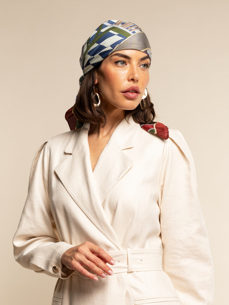 Fiorella (red/blue) - soft and lightweight Italian foulard from pure silk - Leather Gloves Online - Luxury Italian Scarf - 11