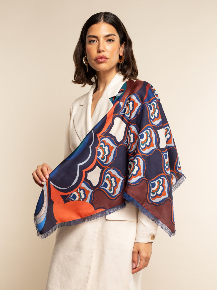 Giorgia (blue/red) - soft and lightweight Italian foulard from pure silk-  Leather Gloves Online - Luxury Italian Scarf - 10
