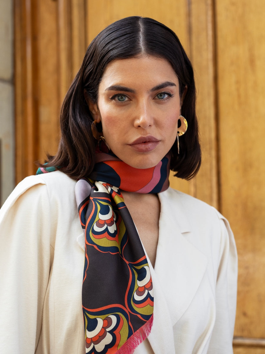 Giorgia (green/pink) - soft and lightweight Italian foulard from pure silk - Leather Gloves Online - Luxury Italian Scarf - 10