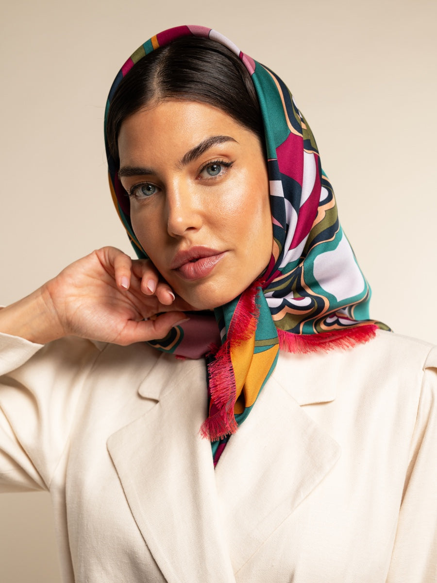 Giorgia (green/pink) - soft and lightweight Italian foulard from pure silk - Leather Gloves Online - Luxury Italian Scarf - 12