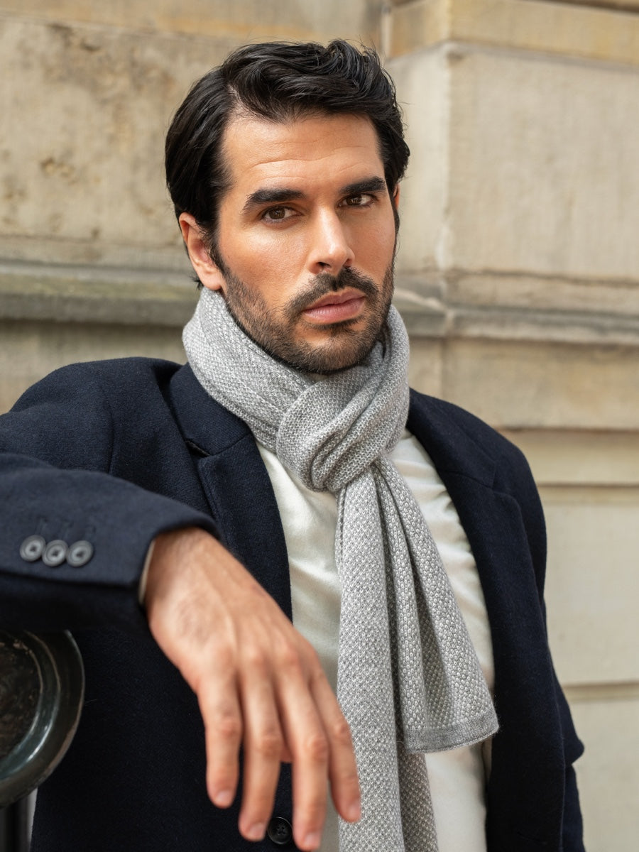 Riccardo (grey & white) - 100% cashmere scarf with pattern - Leather Gloves Online - Luxury Italian Scarf - 7
