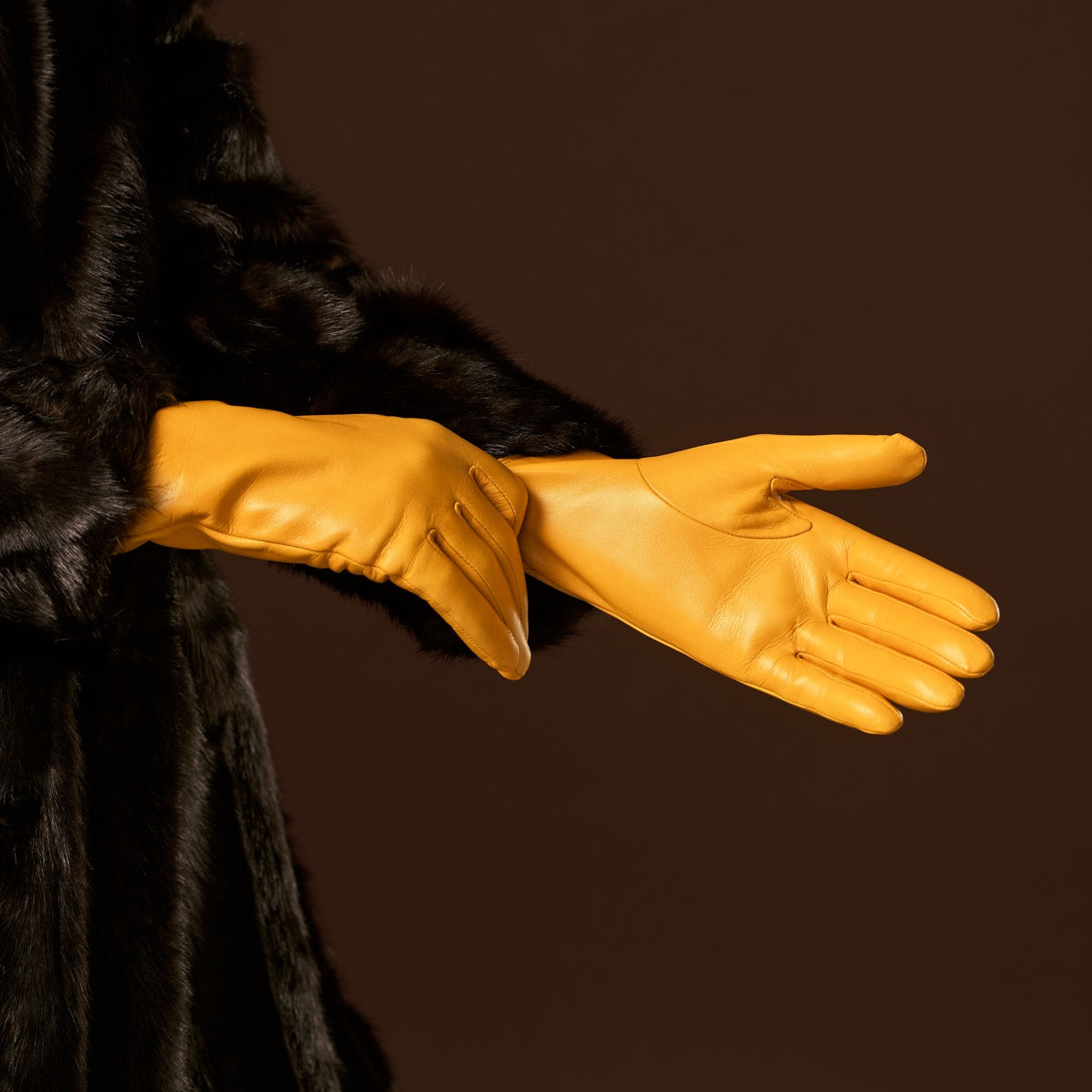 Isabella (yellow) - Italian lambskin leather gloves with luxurious cashmere lining - Leather Gloves Online - Luxury Leather Gloves - 5