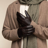 Julian (dark brown) - Classic sheepskin leather gloves with warm fleece lining and touchscreen feature