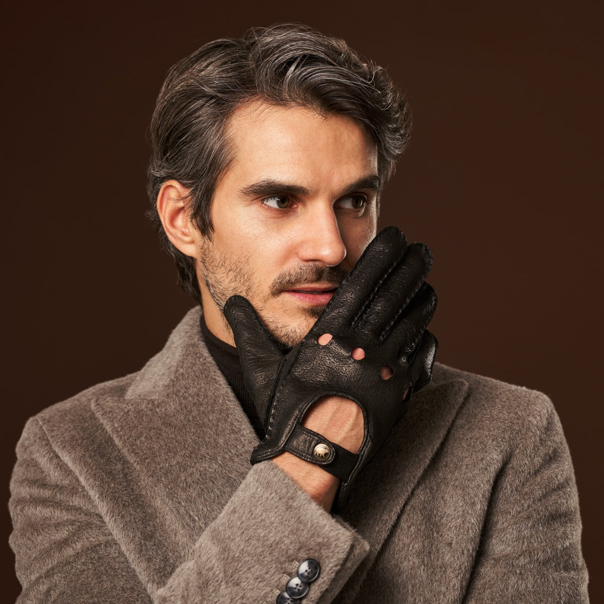 Marcello (black) – Luxurious Italian peccary driving gloves - Leather Gloves Online - Luxury Leather Gloves - 6