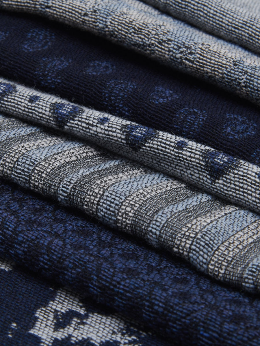 Federico (grey/blue) - warm and soft Italian scarf from wool blend  - Leather Gloves Online - Luxury Italian Scarf - 5
