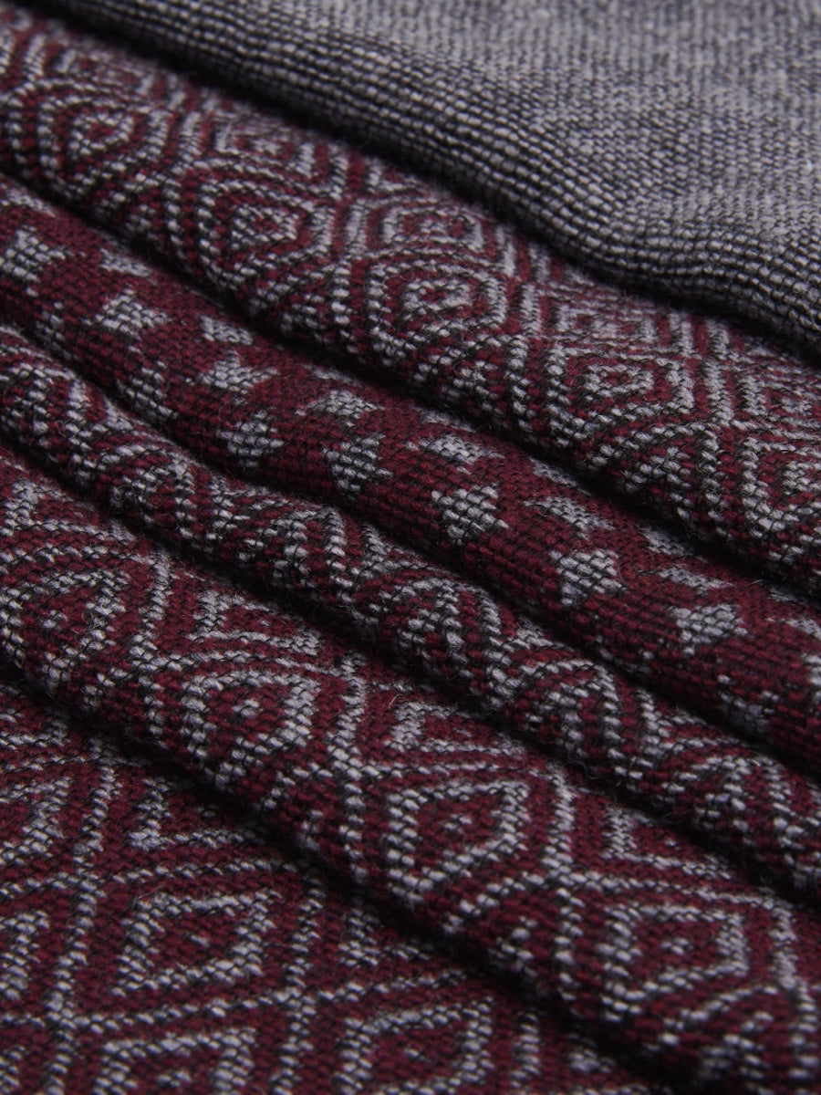 Bruno (grey/red) - warm and soft Italian scarf from wool blend - Leather Gloves Online - Luxury Silk Scarf - 5