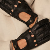 Raffaella (black) – Luxurious Italian peccary driving gloves  - Leather Gloves Online - Luxury Leather Gloves - 5