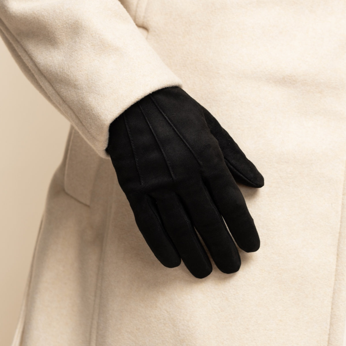 Silvia (black) - suede leather gloves with luxurious cashmere lining - Leather Gloves Online - Luxury Leather Gloves - 6