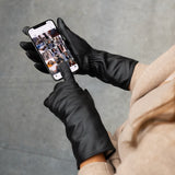 Skylar (black) – Extra-long sheepskin leather gloves with wool/cashmere lining & touchscreen capability