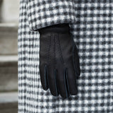 Vittoria (black) - Italian gloves made of American deerskin leather with cashmere lining - Leather Gloves Online - Luxury Leather Gloves - 9