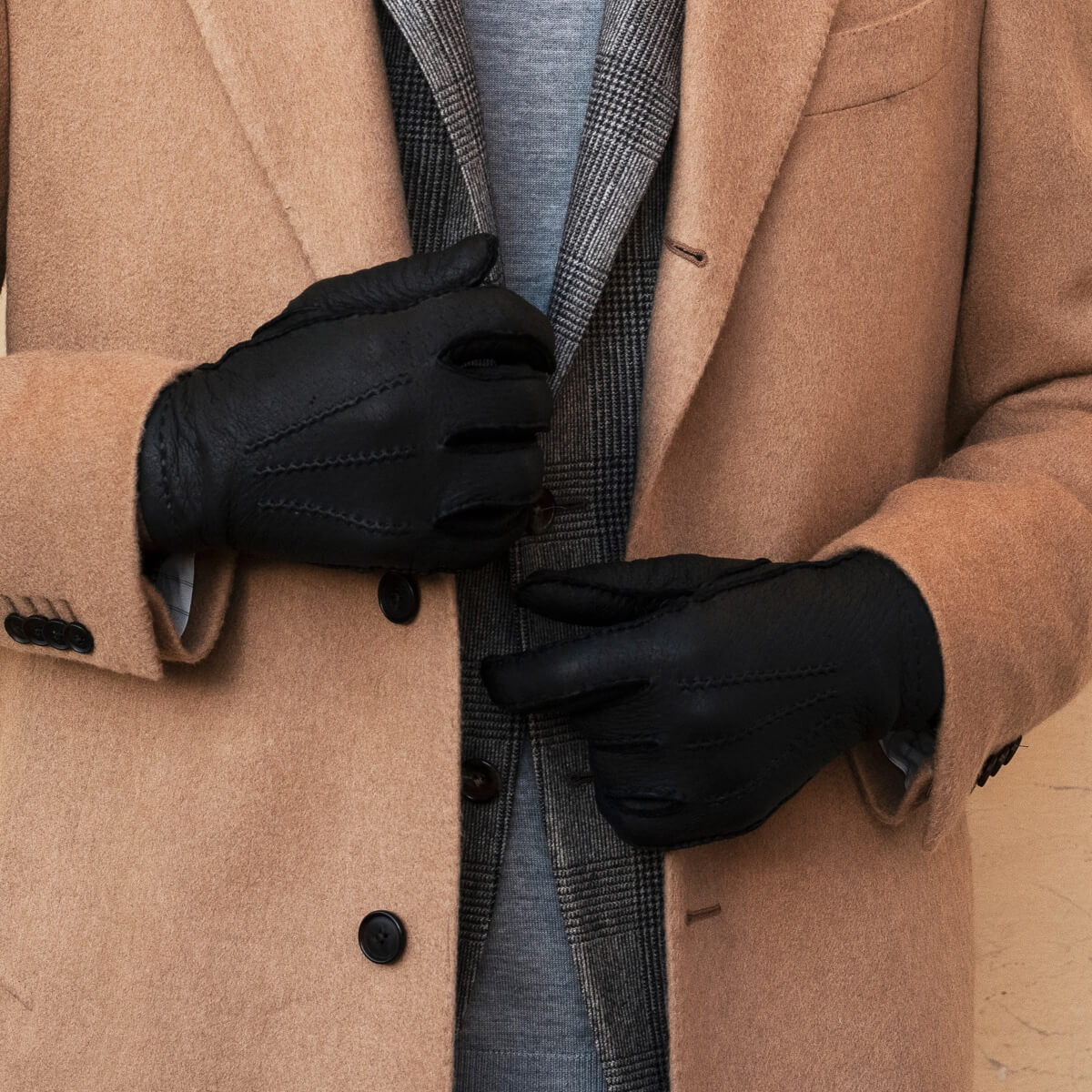 Antonio (black) – Luxurious Italian peccary leather gloves with cashmere lining - Leather Gloves Online - Luxury Leather Gloves - 8
