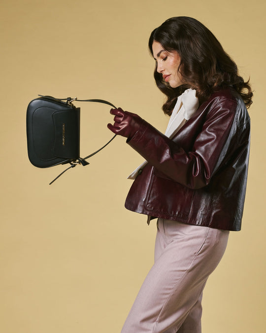 Ottavia (black) - Italian calf leather women's crossbody bag (with shoulder strap)