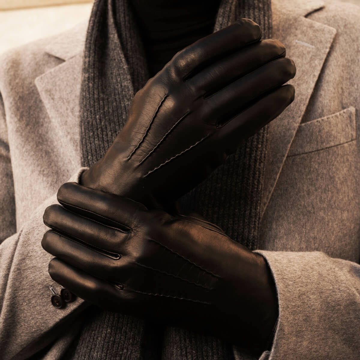 Aldo (black) - Italian lambskin leather gloves with lambswool lining & touchscreen feature - Leather Gloves Online - Luxury Leather Gloves - 8