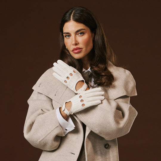 Alessa (white) - Classic Italian lambskin leather driving gloves