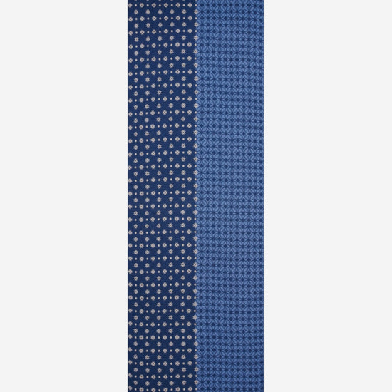 Andrea (blue) - soft and lightweight Italian scarf from 100% wool - Leather Gloves Online - 3