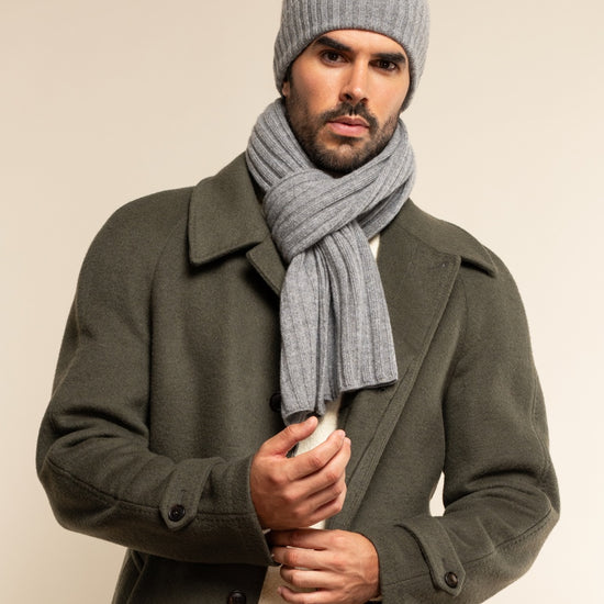 Milano (light grey) - 100% cashmere ribbed beanie (unisex)- Leather Gloves Online - Luxury Beanie - 15