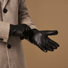 Benjamin (black) – Thick goatskin leather gloves with warm lambswool lining & touchscreen feature