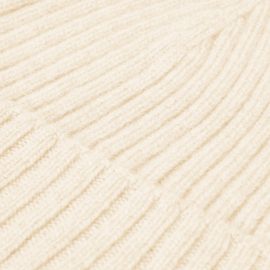 Milano (cream) - 100% cashmere ribbed beanie (unisex) Milano (cream) - 100% cashmere ribbed beanie (unisex) - Leather Gloves Online - Luxury Beanie - 3