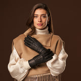 Donatella (black) – Luxurious Italian peccary leather gloves with cashmere lining