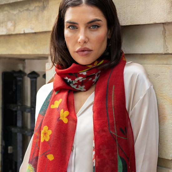 Evelina (red) - soft and lightweight Italian scarf from premium wool - Leather Gloves Online - Luxury Italian Scarf - 6