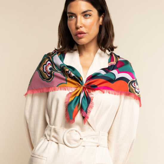 Giorgia (green/pink) - soft and lightweight Italian foulard from pure silk - Leather Gloves Online - Luxury Italian Scarf - 9