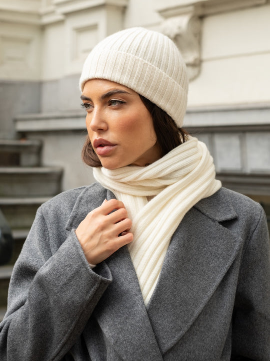 Milano (cream) - Italian 100% cashmere ribbed beanie (unisex)