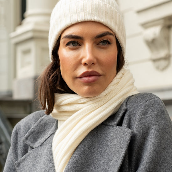 Napoli (cream) - 100% cashmere ribbed scarf (unisex)- Leather Gloves Online - Luxury Italian Scarf - 17