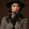 Gianetta (black) - Italian lambskin mittens with luxurious lambswool lining