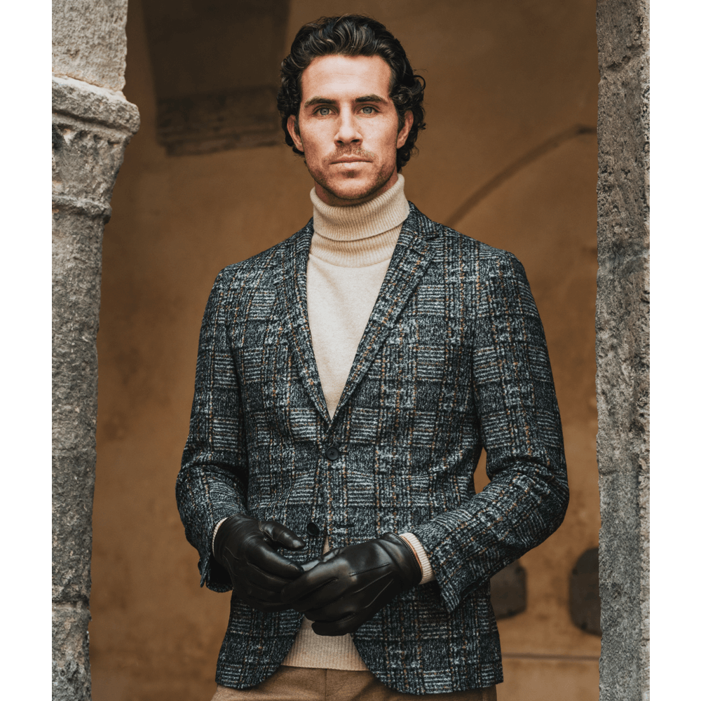 Giovanni (black) - classic Italian lambskin leather gloves with cashmere lining - Leather Gloves Online - Luxury Leather Gloves - 3