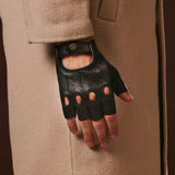 Giuseppe (black) - Italian lambskin fingerless leather driving gloves