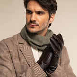 Julian (dark brown) - Classic sheepskin leather gloves with warm fleece lining and touchscreen feature