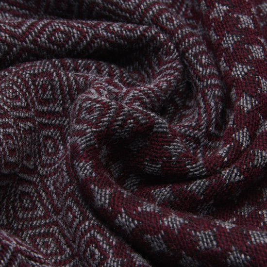 Bruno (grey/red) - warm and soft Italian scarf from wool blend - Leather Gloves Online - Luxury Silk Scarf - 4