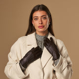 Stella (dark brown) – Sheepskin leather gloves with ultra-warm fleece lining & touchscreen functionality