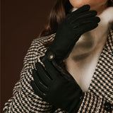 Violetta (black) - Tweed women's gloves with touchscreen capability and adjustable snap button