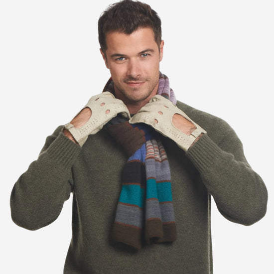 CA3335 (alabaster) - Handsewn Italian Peccary Men's Driving Gloves  - Leather Gloves Online - Luxury Leather Gloves - 3