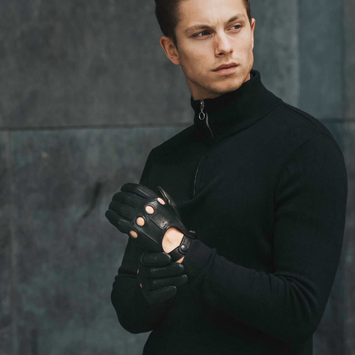 Mario (black) - Italian lambskin leather driving gloves - Leather Gloves Online - Luxury Leather Gloves - 8