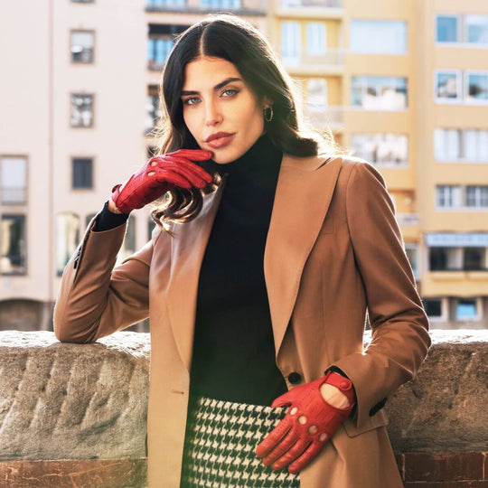 Alessa (red) - Classic Italian lambskin leather driving gloves